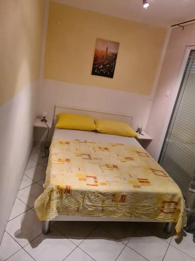 Apartmani Kristina Donji Okrug  0*, Donji Okrug (Ciovo)