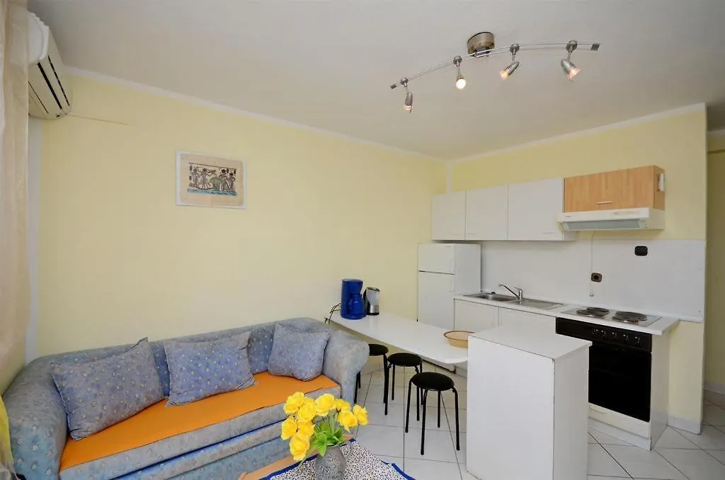 Apartmani Kristina Donji Okrug