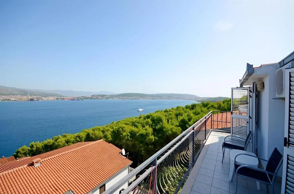 Apartmani Kristina Donji Okrug  0*, Donji Okrug (Ciovo) Croatia